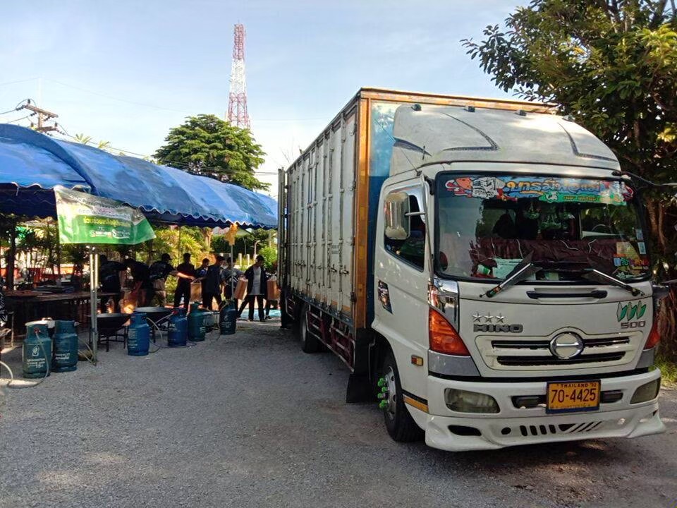 13 - https://waritcarry22.com | วริศว์ทรานสปอร์ต บริการรถรับจ้างขนของทั่วไทย มีรถ 4 ล้อ, 6 ล้อ, 10 ล้อ, เทรลเลอร์, รถเฮี๊ยบ ขนย้ายบ้าน สำนักงาน พร้อมคนยกของ จองคิวง่าย ติดต่อได้ 24 ชั่วโมง